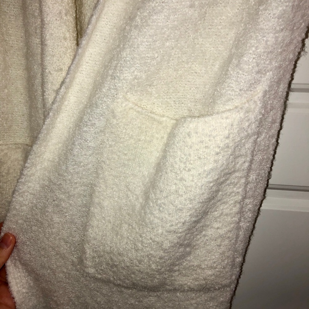 Cardigan - Picture 2 of 2